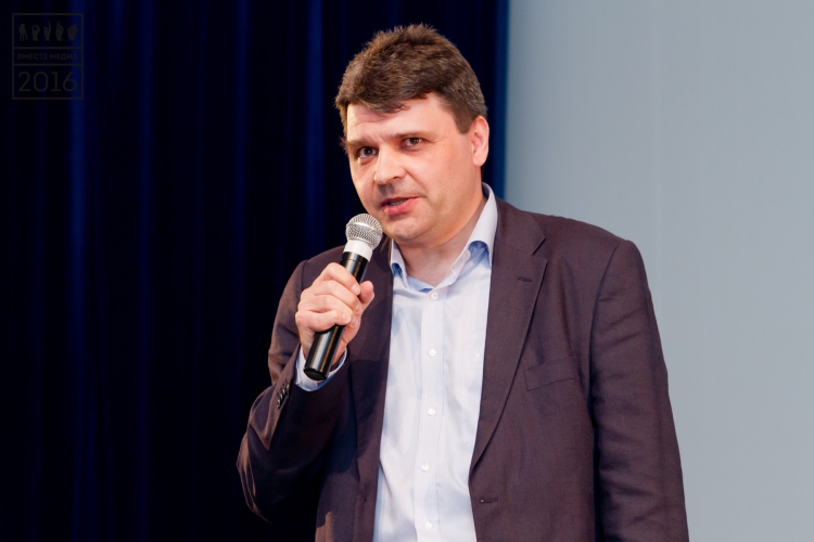 Олег Медведев сообщает о том, что руку за номинацию в этом году решили никому не вручать